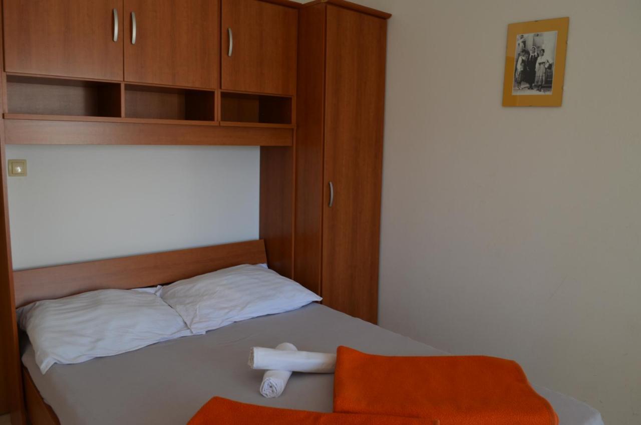 Apartments Leticia I Башка Екстер'єр фото
