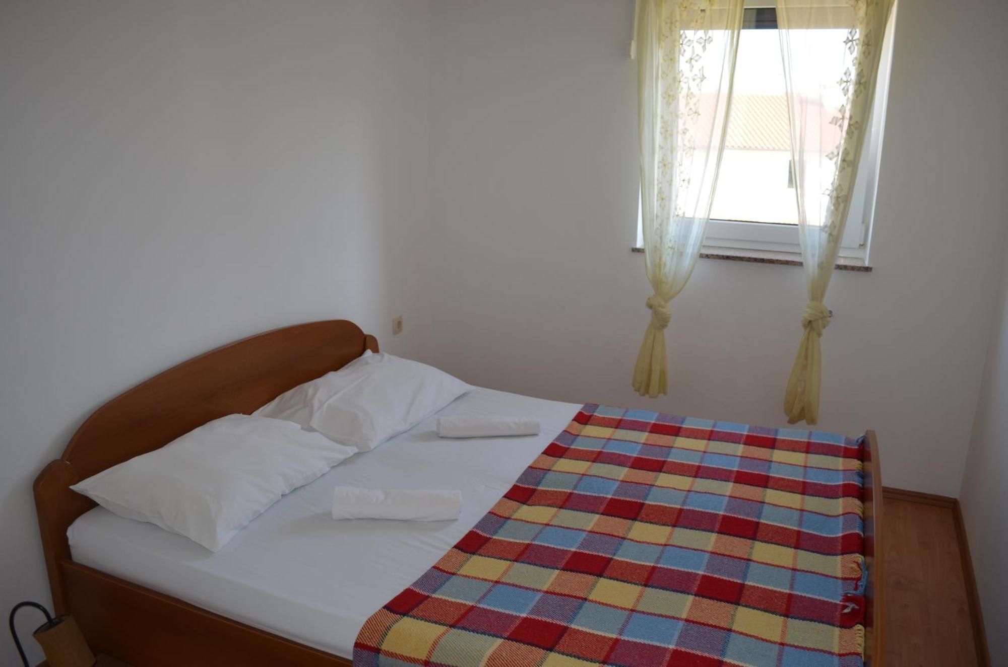 Apartments Leticia I Башка Екстер'єр фото